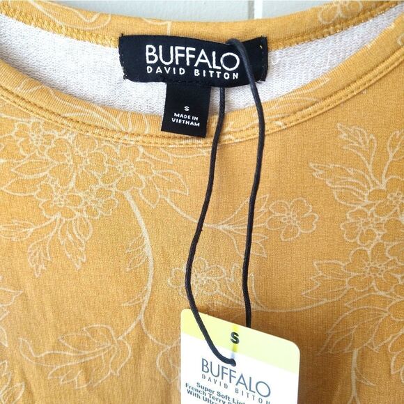 Buffalo Women's Size Small Short Sleeve Crewneck Top Mustard Yellow Tee Floral - Picture 8 of 9